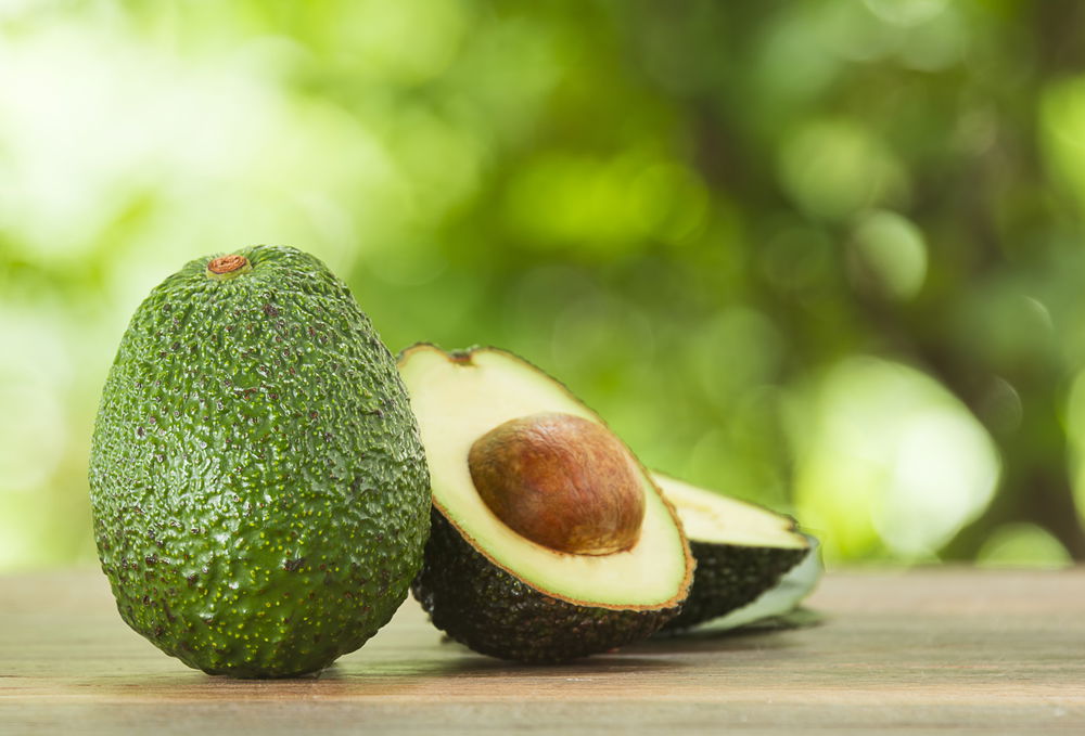 Avocado oil hair benefits for natural hair care